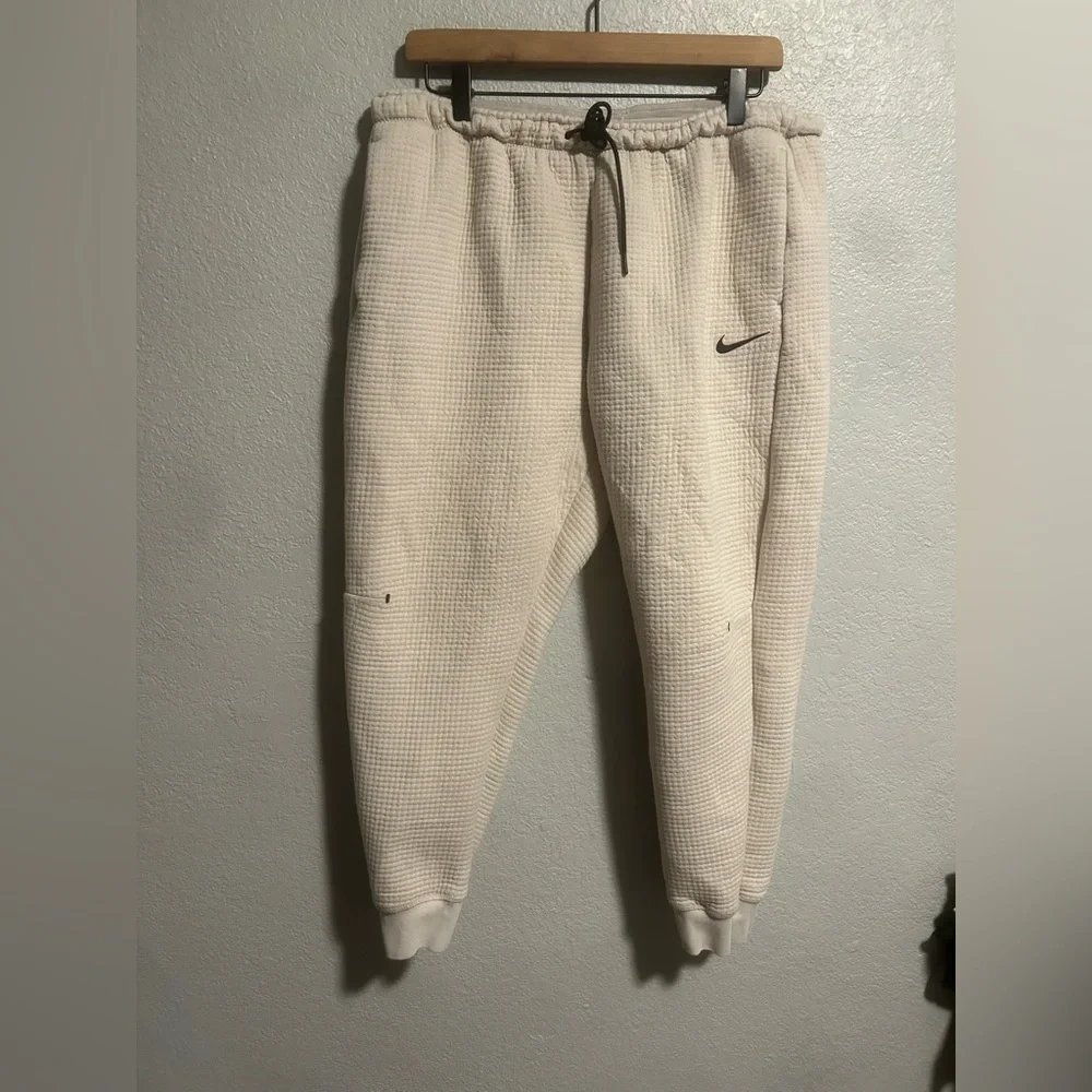 Nike tech fleece set